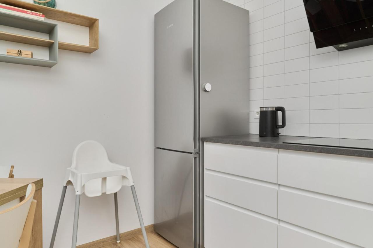 Spacious Apartment With Balcony Near The Slavic Hill Wroclaw By Renters Prestige מראה חיצוני תמונה